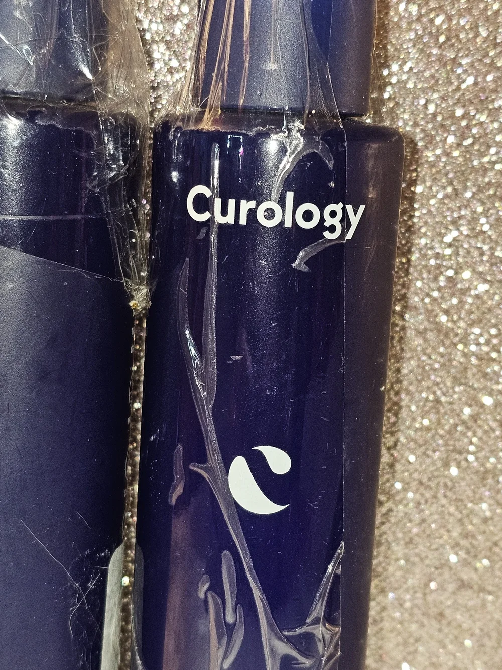 Gentle Cleanser – Navy Blue Lightweight Face Cleanser